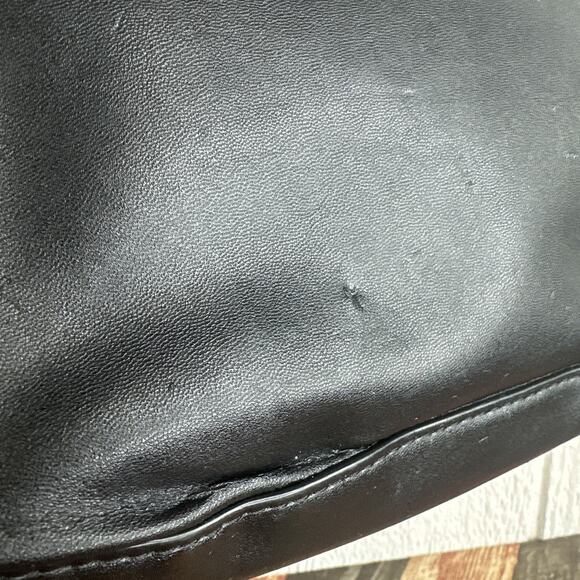 Disney Parks Vera Bradley Lazer Cut Mickey Mouse Icon Crossbody Bag Black +White - Picture 10 of 16